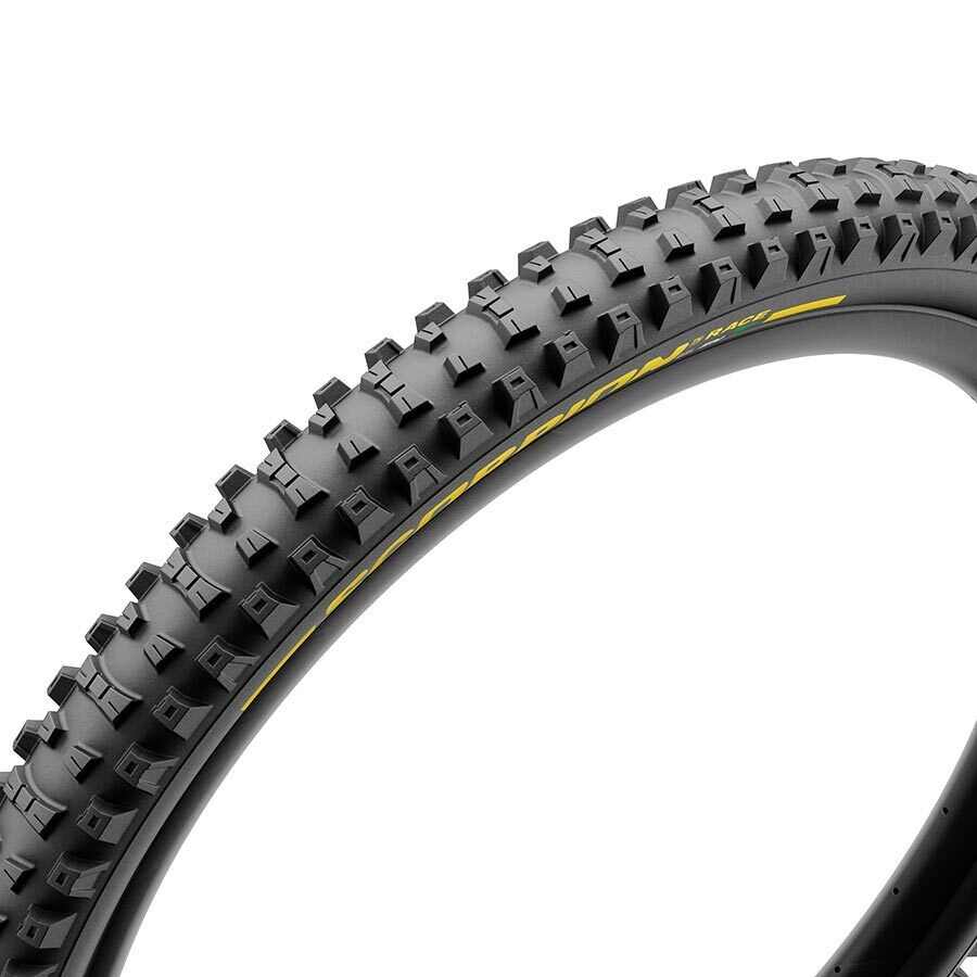 szerokie opony mtb z kevlarem zapewniają przyczepność i chronią przed przebiciami szerokie bieżnikowane opony zapewniające świetną przyczepność w terenie